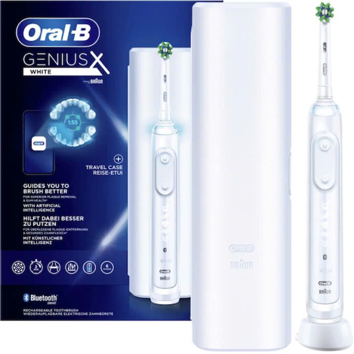 ban chai danh rang oral b genius x white hop dung du lich