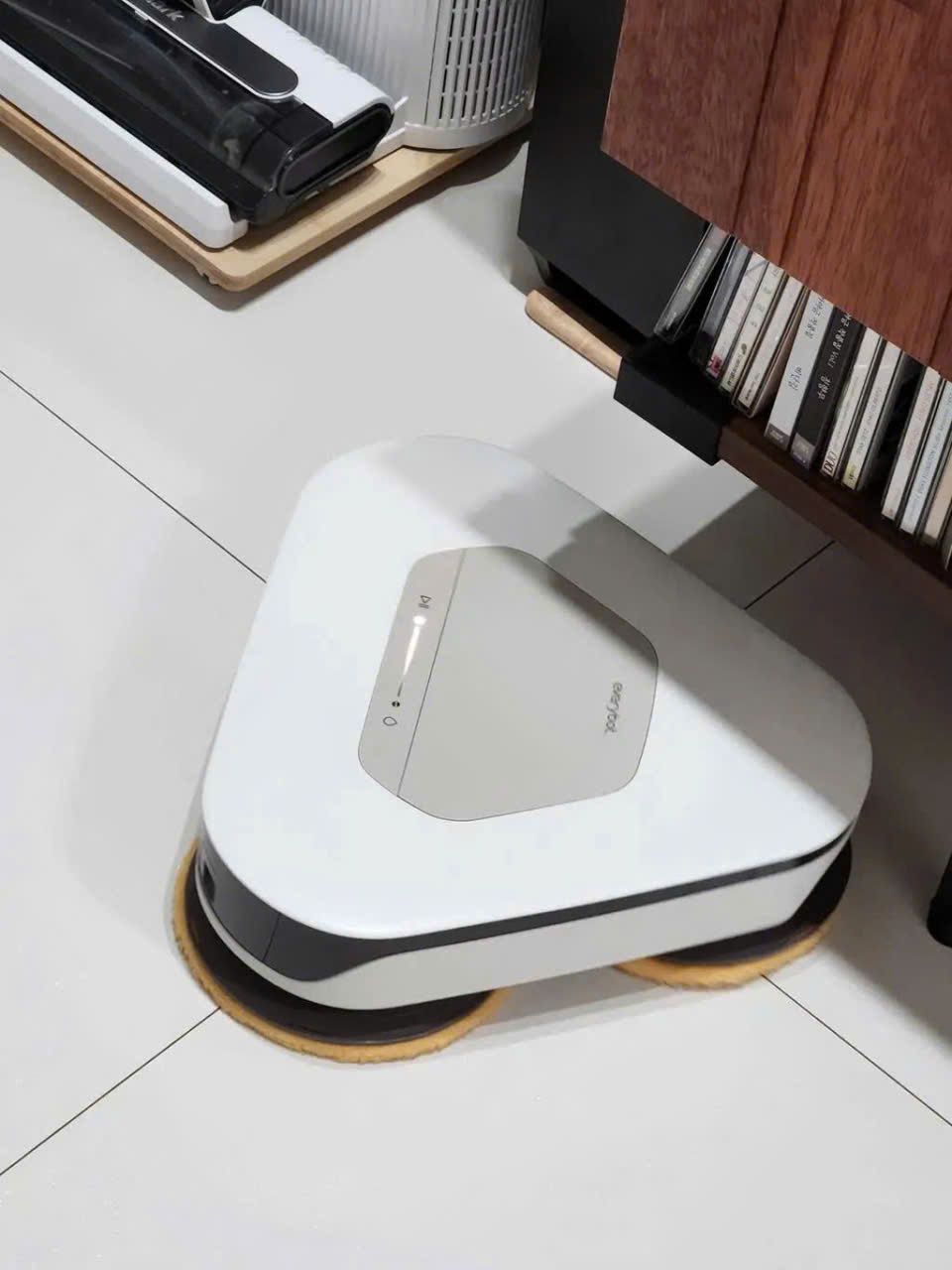 robot lau nha everybot ts450