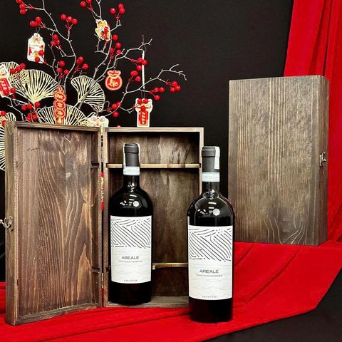  HỘP GỖ THÔNG ĐEN - ĐÔI 