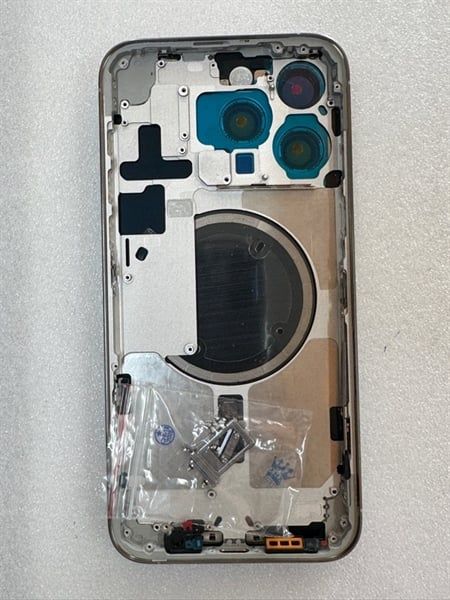 Vỏ Bộ Iphone 15 Pro Max 5G - Zin Trắng ( Full PK ) (kg ks)