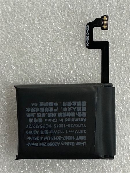 Pin Apple Watch Series 4 / S4 / 44mm