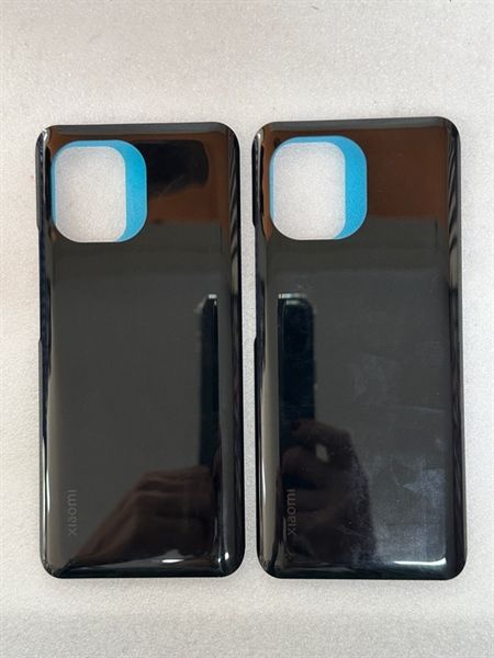 Lưng Xiaomi Mi 11 - Đen ( ko KC )