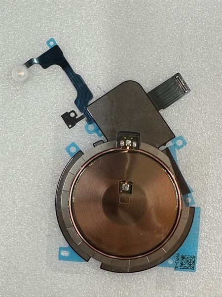 Dây Nút Nguồn + Dây Âm Lượng (DNAL) + Vỹ Sạc Nhanh Không Dây/ Flash - Iphone 15 Pro Max