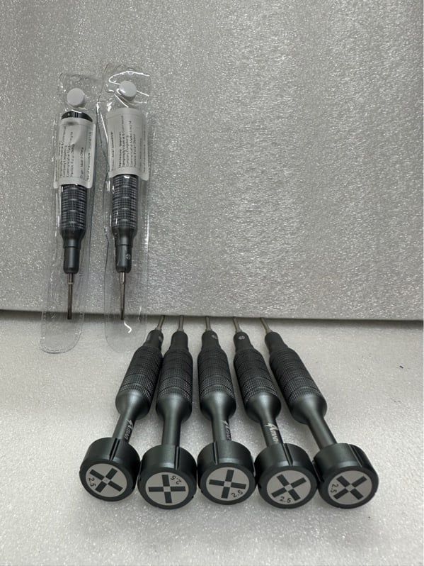 Vít 4 Cạnh 2.5 - Aman - Ốc Trụ Iphone - Ốc 2 Tầng Trong Iphone