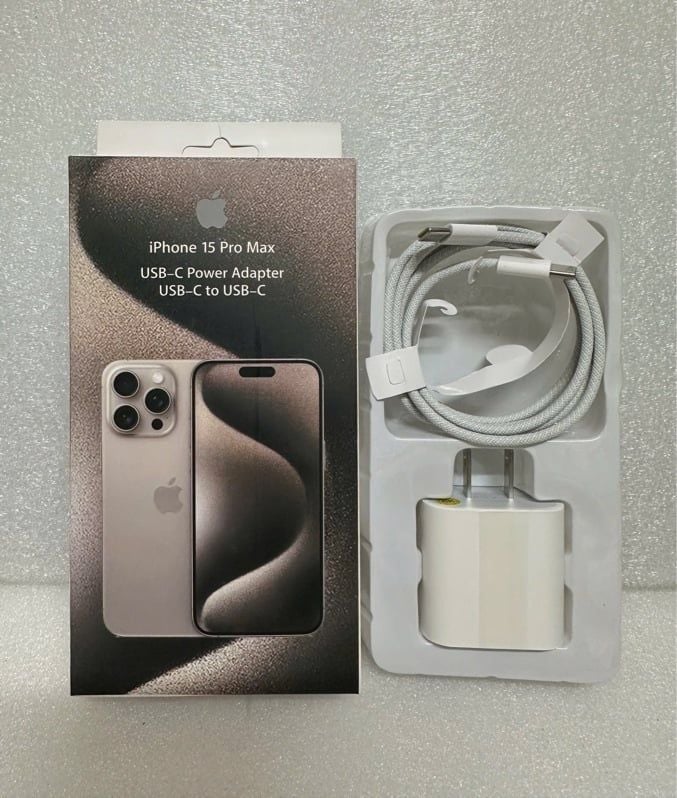 Sạc Bộ C2C : Iphone 15 Pro Max - C to C / IP 15PM - Cáp Dù + Chân Dẹt (sl10-1/20-2/50-4)
