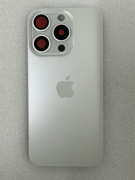 Lưng Iphone 15 Pro Zin - Trắng (+ KC+ Sạc Không Dây)