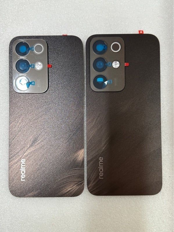 Lưng Oppo Realme C85 / Realme C85 Pro - Đen + KC