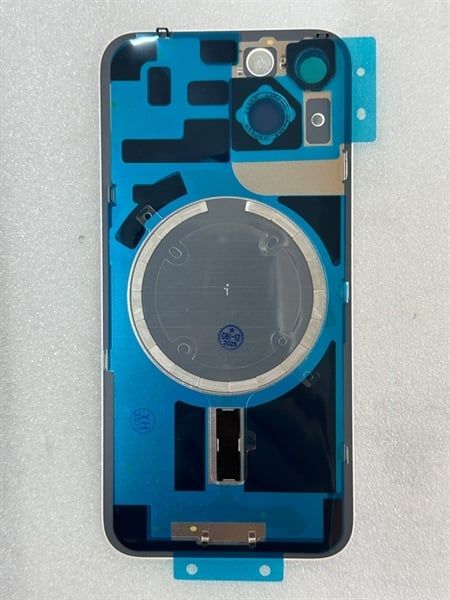 Lưng Iphone 14 Zin - Trắng (+ Cam + Sạc Không Dây)