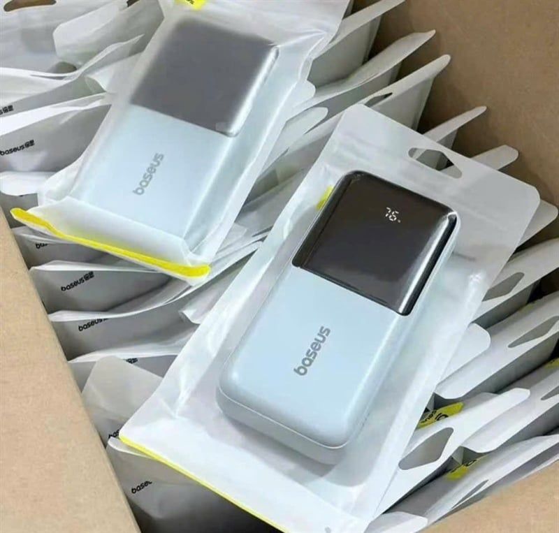Pin Dự Phòng 20000mAh - BASEUS - Kèm Dây