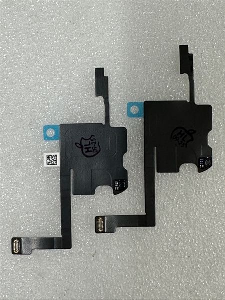 Dây Cáp / Face ID Loa Trong IP 15 Pro ( Dây Trơn )