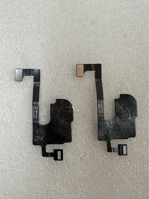 Dây Cảm Biến Iphone - 15 Zin