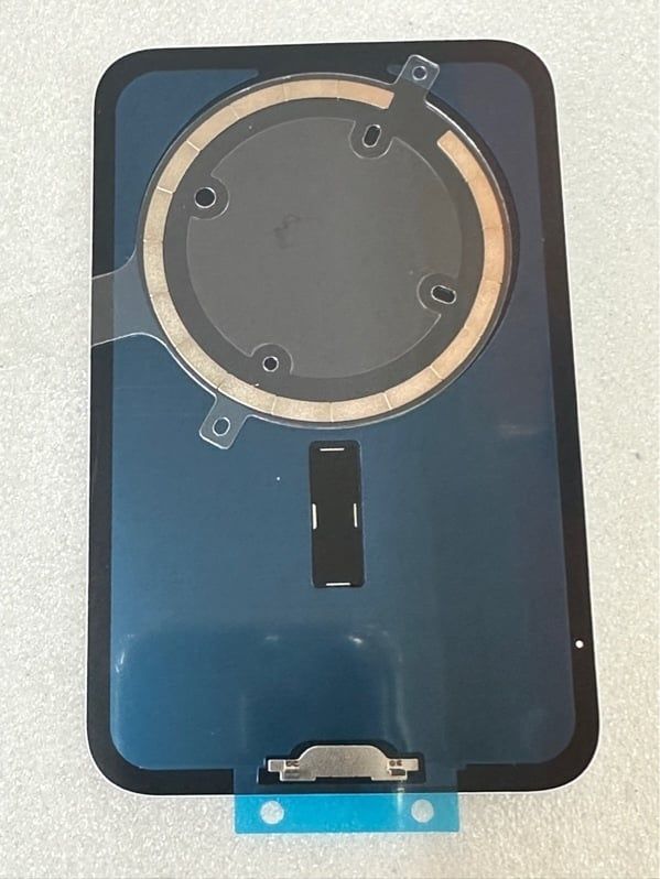 Lưng Iphone 17 Pro Max Zin - Trắng ( + sạc không dây )