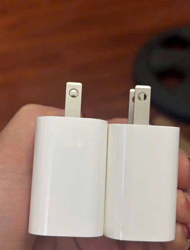 Cóc Sạc Iphone 20W Zin Bóc Máy - Chân Dẹt