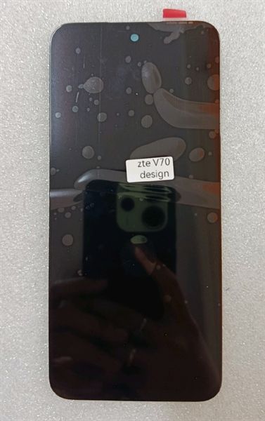 Màn Hình ZTE Nubia V70 Design