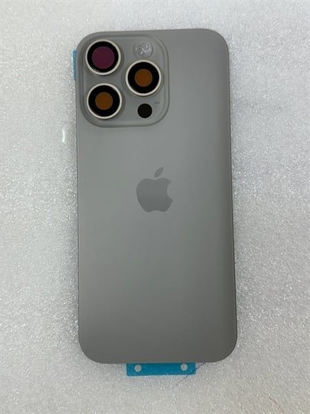 Lưng Iphone 16 Pro Zin - Titan Tự Nhiên ( + Cam + Sạc Không Dây )