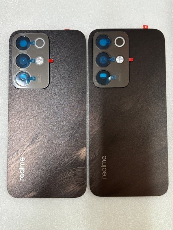 Lưng Oppo Realme C85 / Realme C85 Pro - Đen + KC