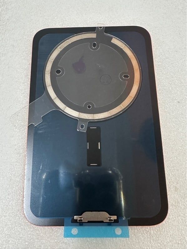 Lưng Iphone 17 Pro Max Zin - Cam (+ sạc không dây )