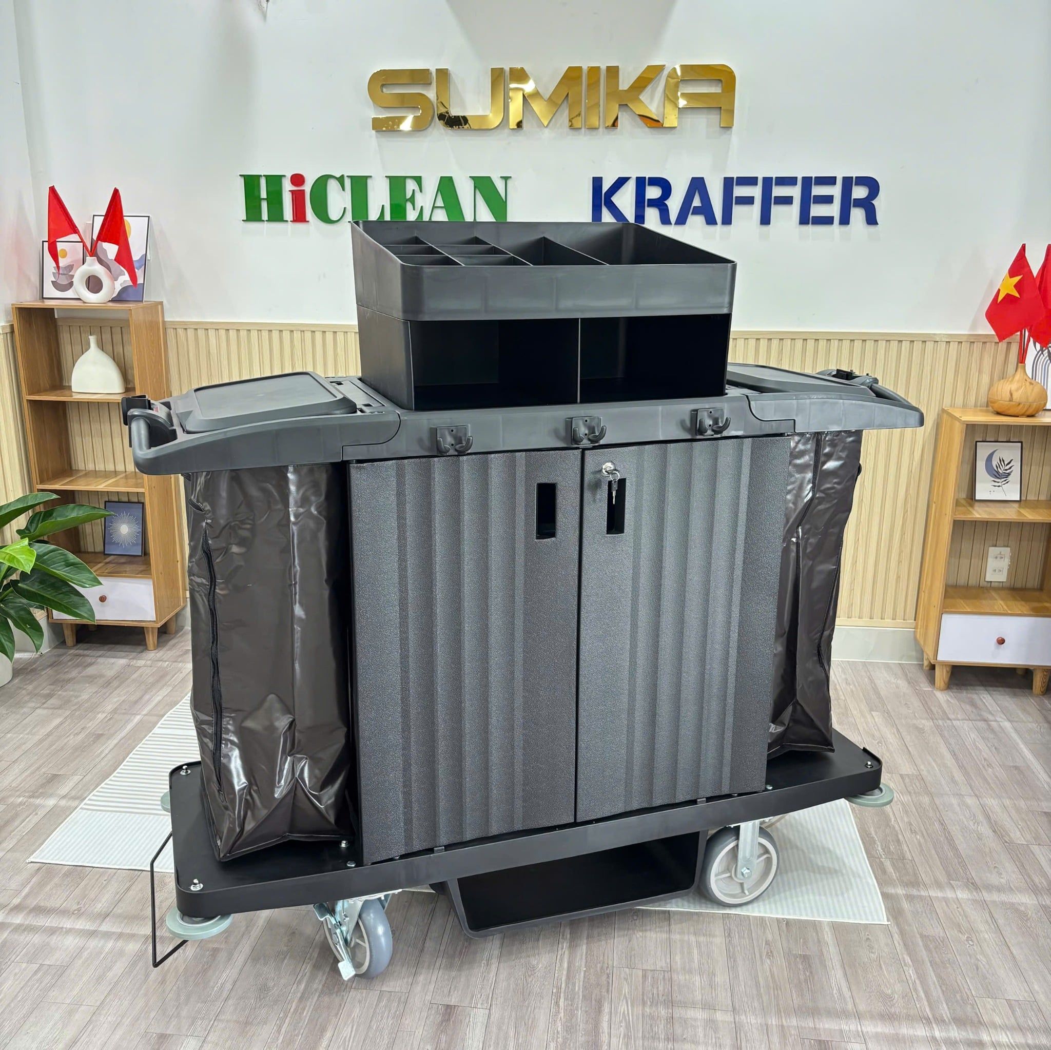  Xe đẩy dọn phòng khách sạn HiClean HC172A 