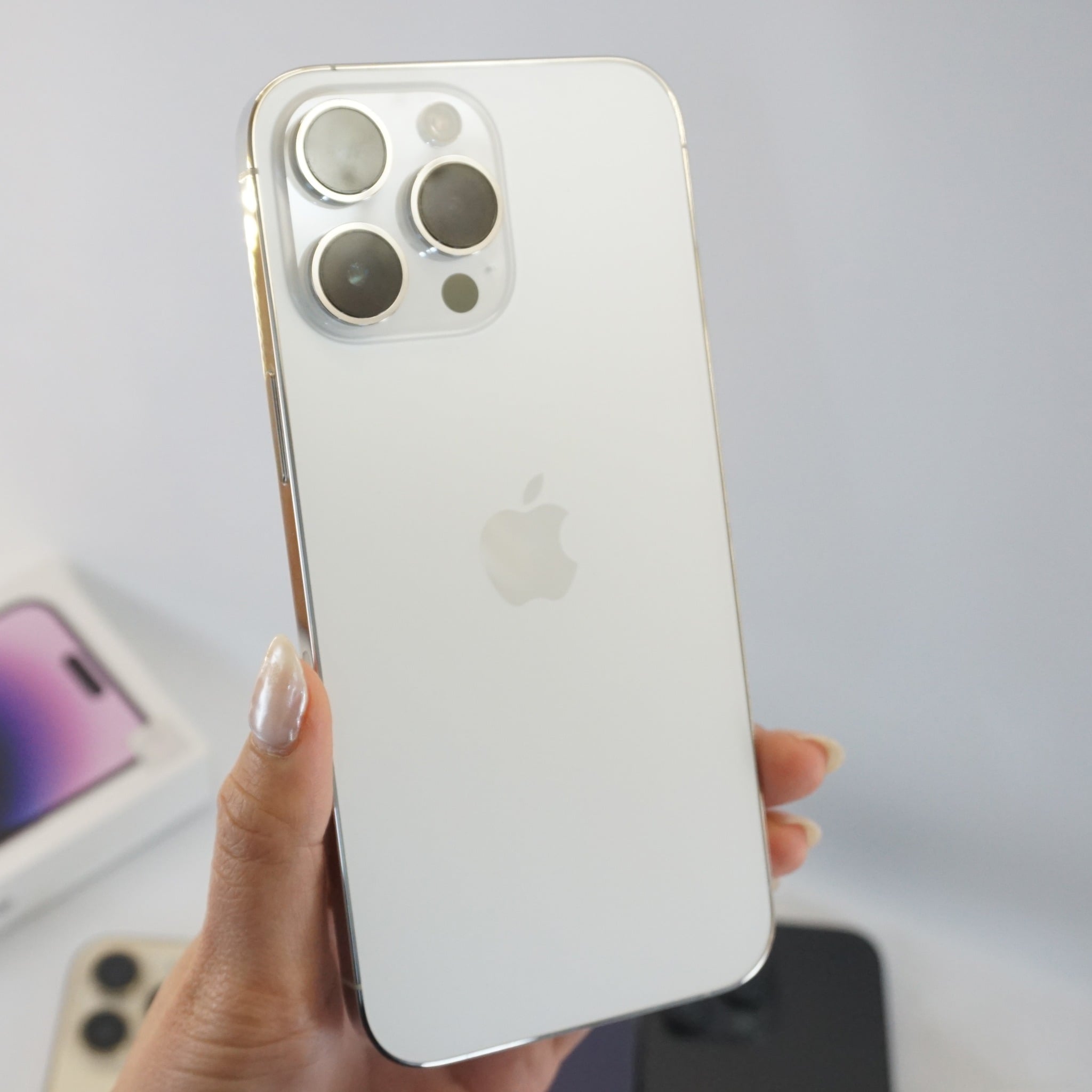 iPhone 14 Pro 128GB Quốc tế cũ 99% - Trắng – Táo Xanh