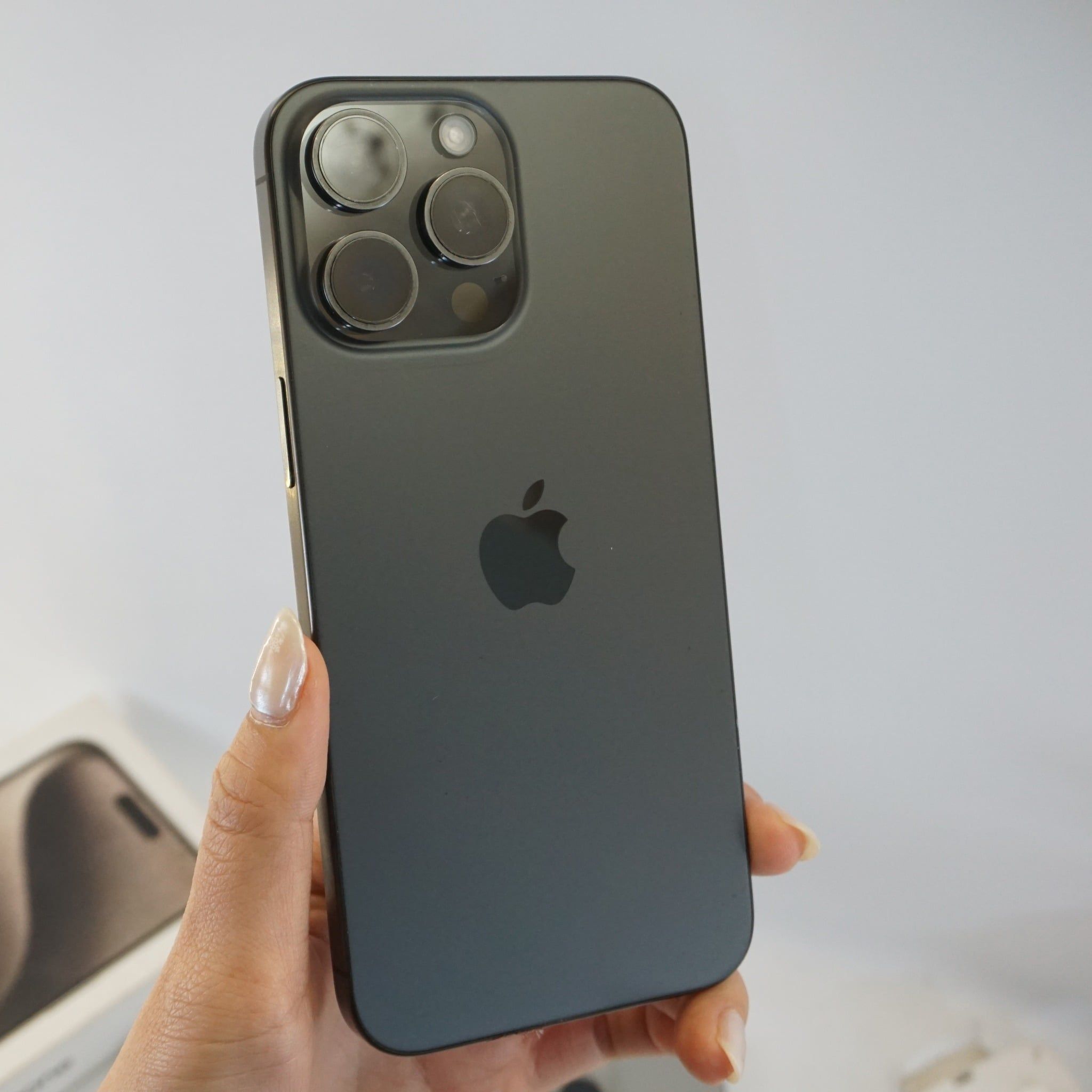 iPhone 15 Pro Max 512GB Quốc tế cũ 99% - Đen