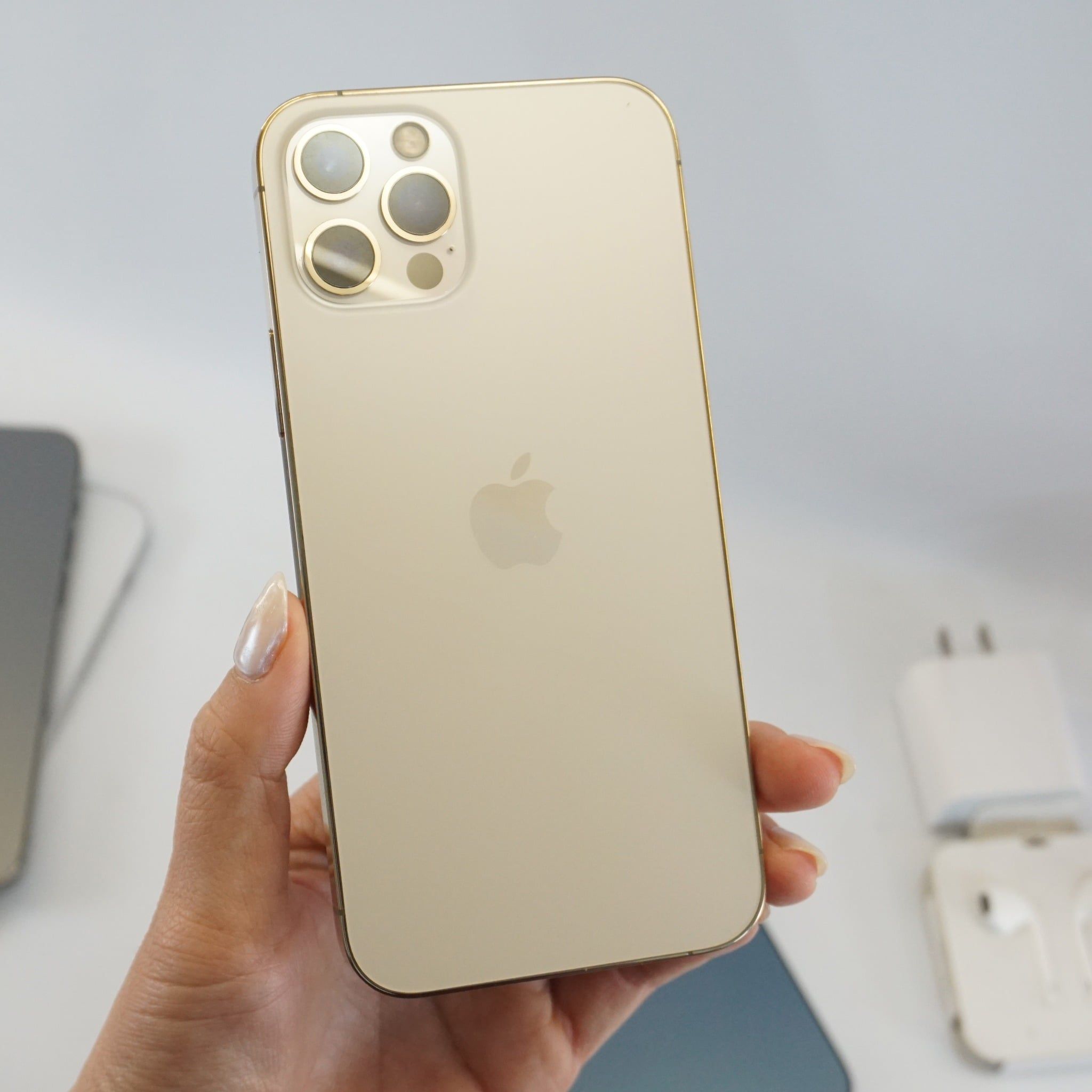 iPhone 12 Pro 128GB Quốc tế cũ 99% - Vàng