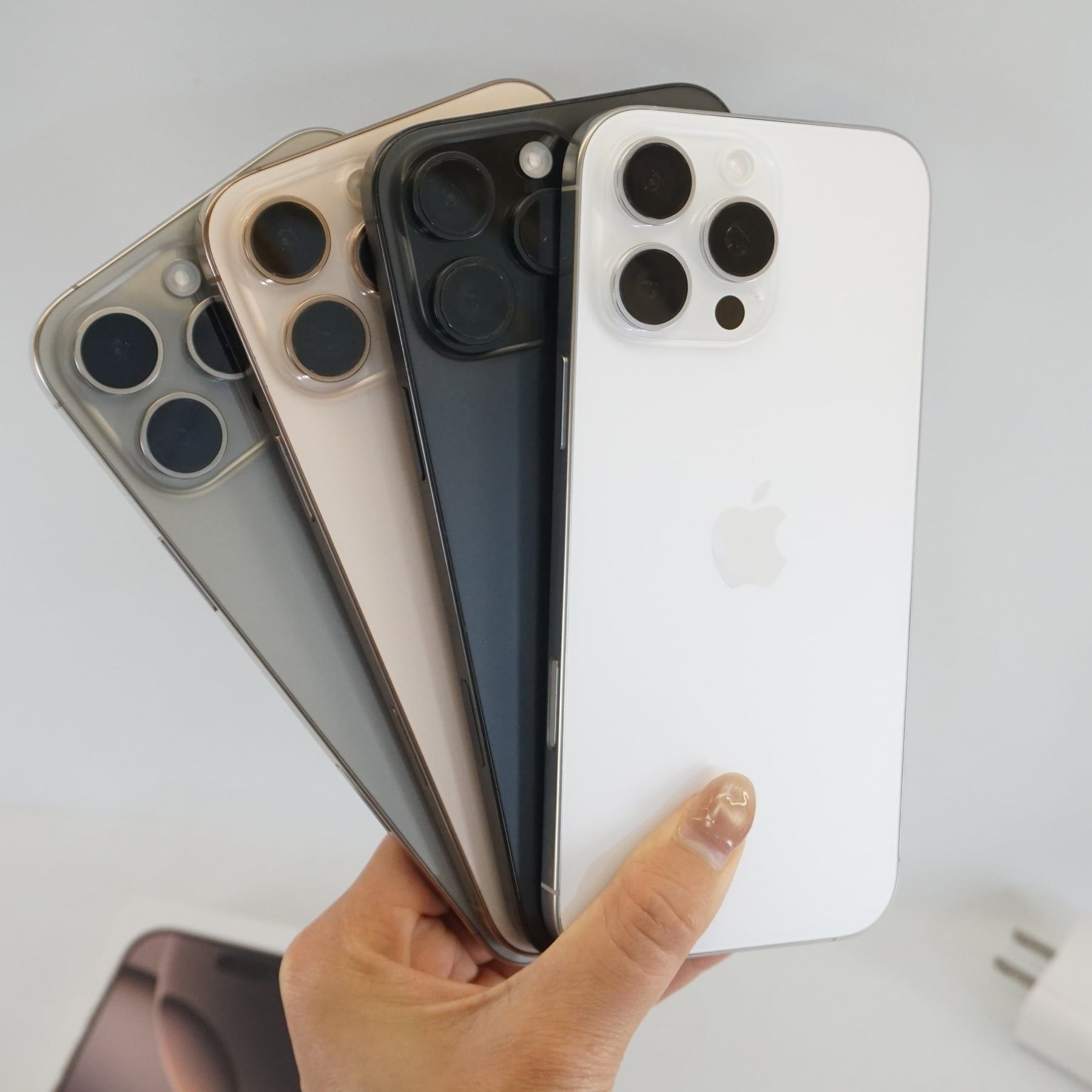 iPhone 16 Pro Quốc tế cũ 99%