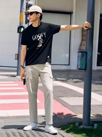 Áo Thun Nam Hoạ Tiết Disney Goofy Form Regular