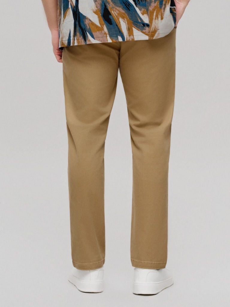 Quần Kaki Nam Ống Ôm DetailLine Form Slim Straight