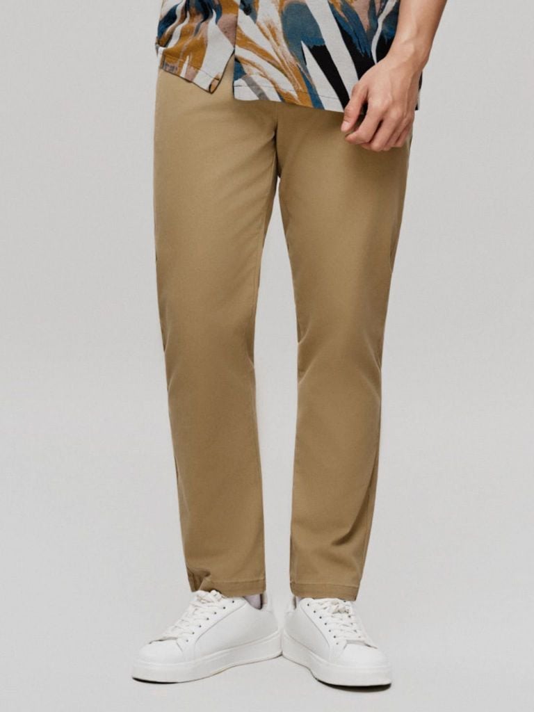 Quần Kaki Nam Ống Ôm DetailLine Form Slim Straight