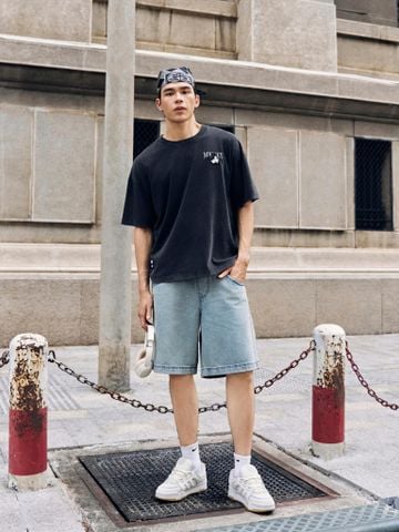 Áo Thun Nam Hoạ Tiết In Disney Grey Mouse Form Boxy