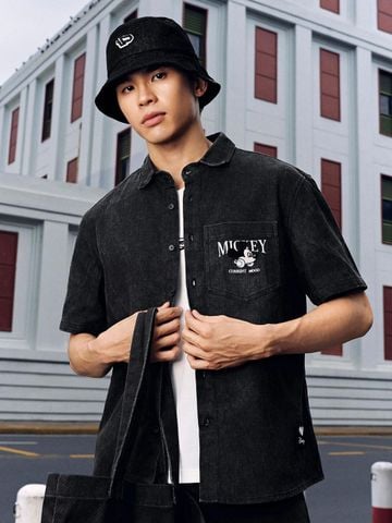 Áo Sơ Mi Nam Kaki Tay Ngắn Disney Grey Beat Form Boxy