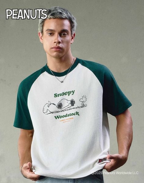 Áo Thun Nam Raglan Peanuts Memories Form Regular