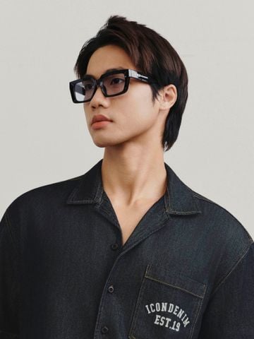 Mắt Kính Nam Gọng Vuông Bản To Đen Trong Suốt