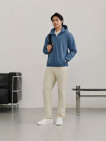 Áo Khoác Nam Lightweight Tech Có Nón Pocketable Form Regular