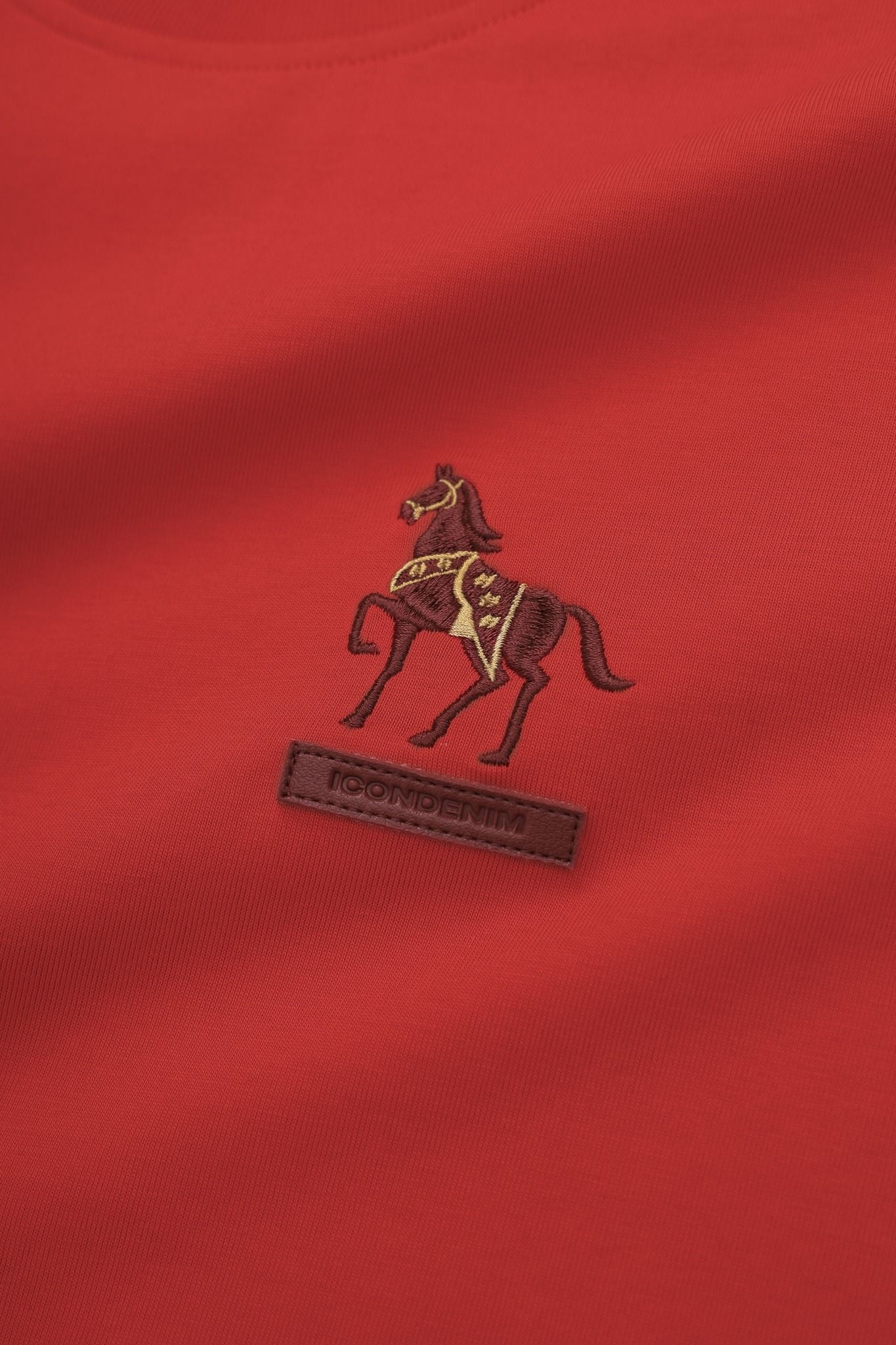  Áo Thun Nam Silent Stallion Form Regular 