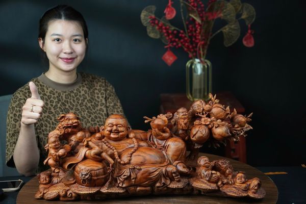 di lặc ngũ phúc gỗ sưa bắc