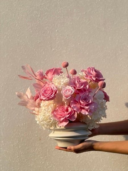 Chậu hoa Pink Whisper - M130731M
