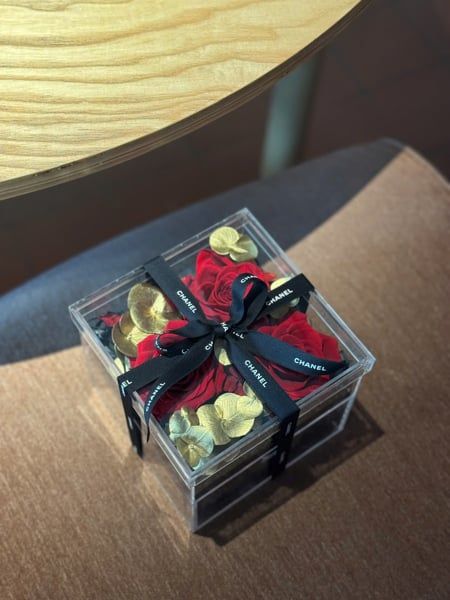 Hộp trang sức decor hoa hồng vĩnh cửu