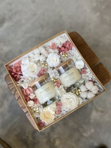 Hộp quà tặng hoa khô & nến thơm | S69CF