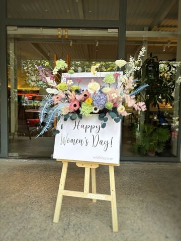 Hộp hoa chúc mừng H70xW50