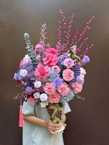 Set hoa hồng bespoke (bình của khách)