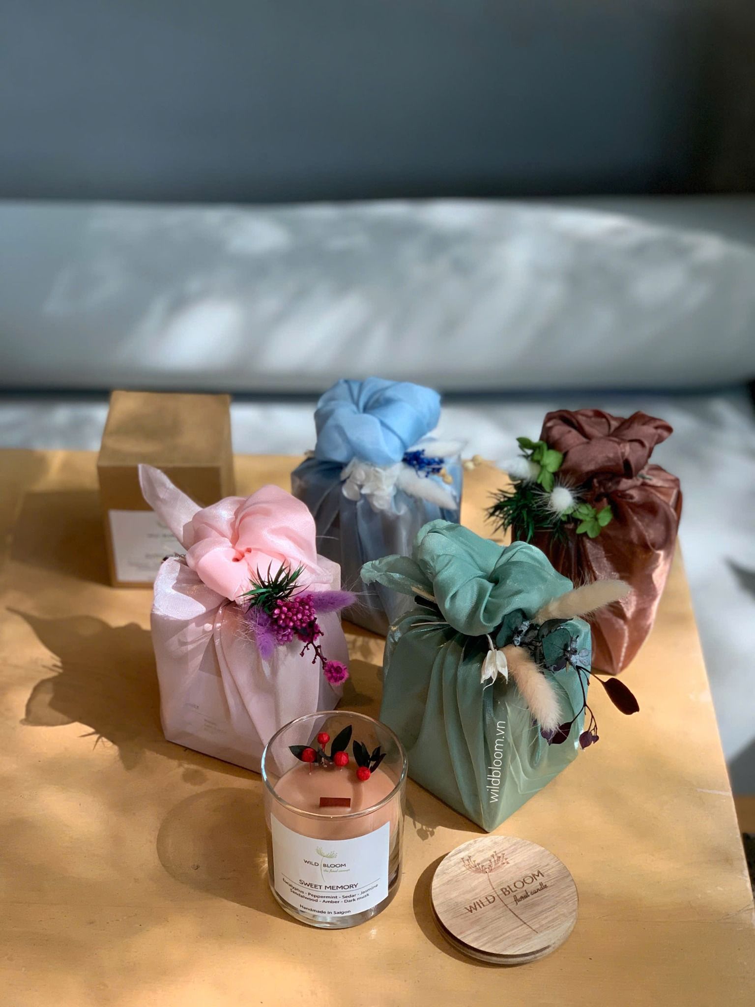 Hộp quà nến thơm gói quà phong cách Furoshiki - S