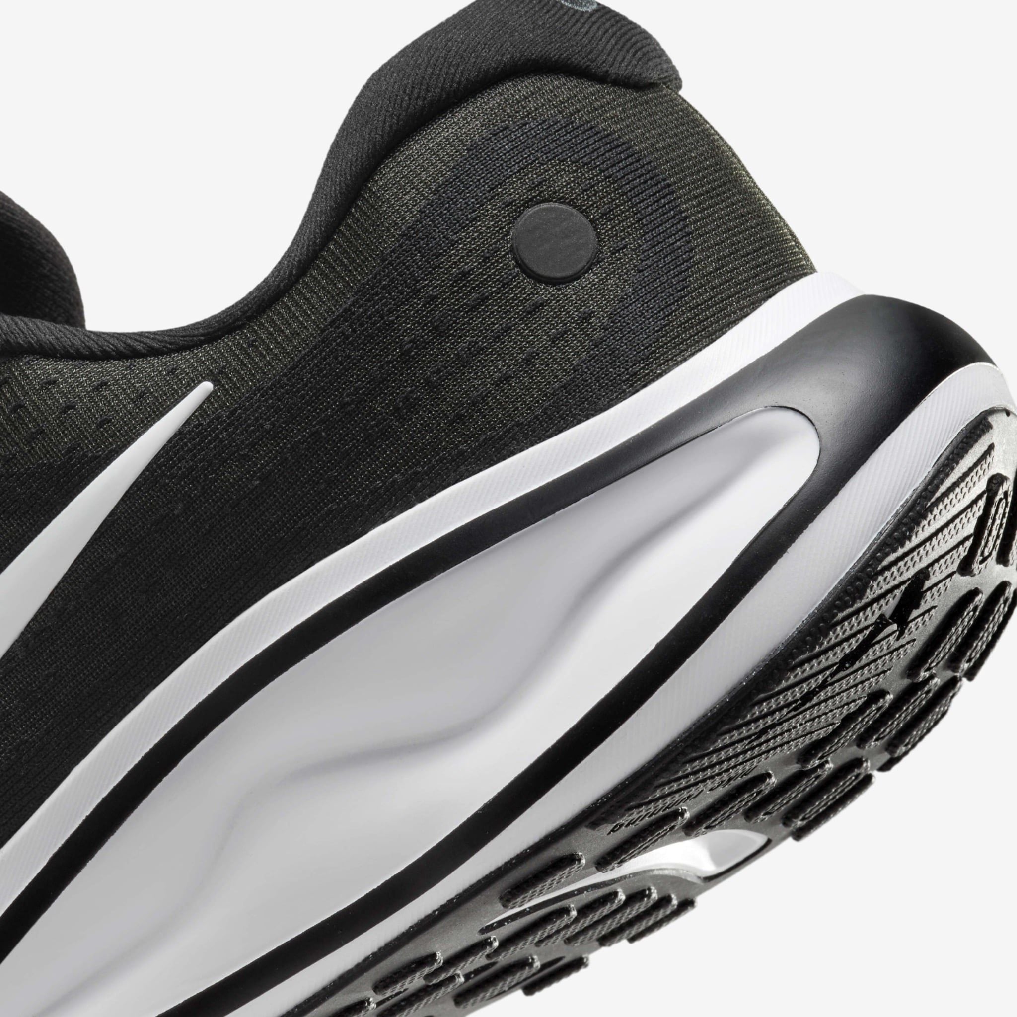  Nike Journey Run - Black 