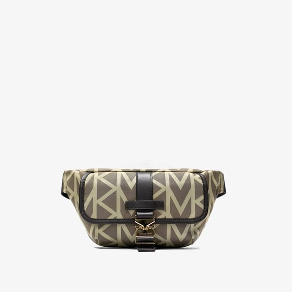  Michael Kors MK2000 Logo Jacquard Sling Pack 