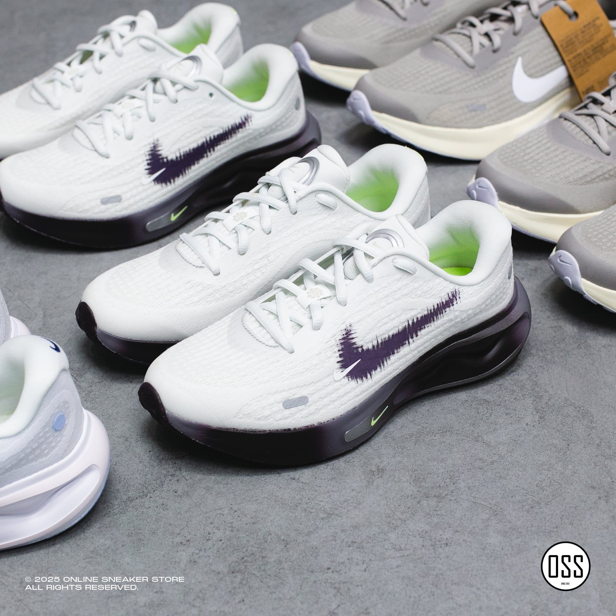  Nike Journey Run - Peak White / Dark Purple 