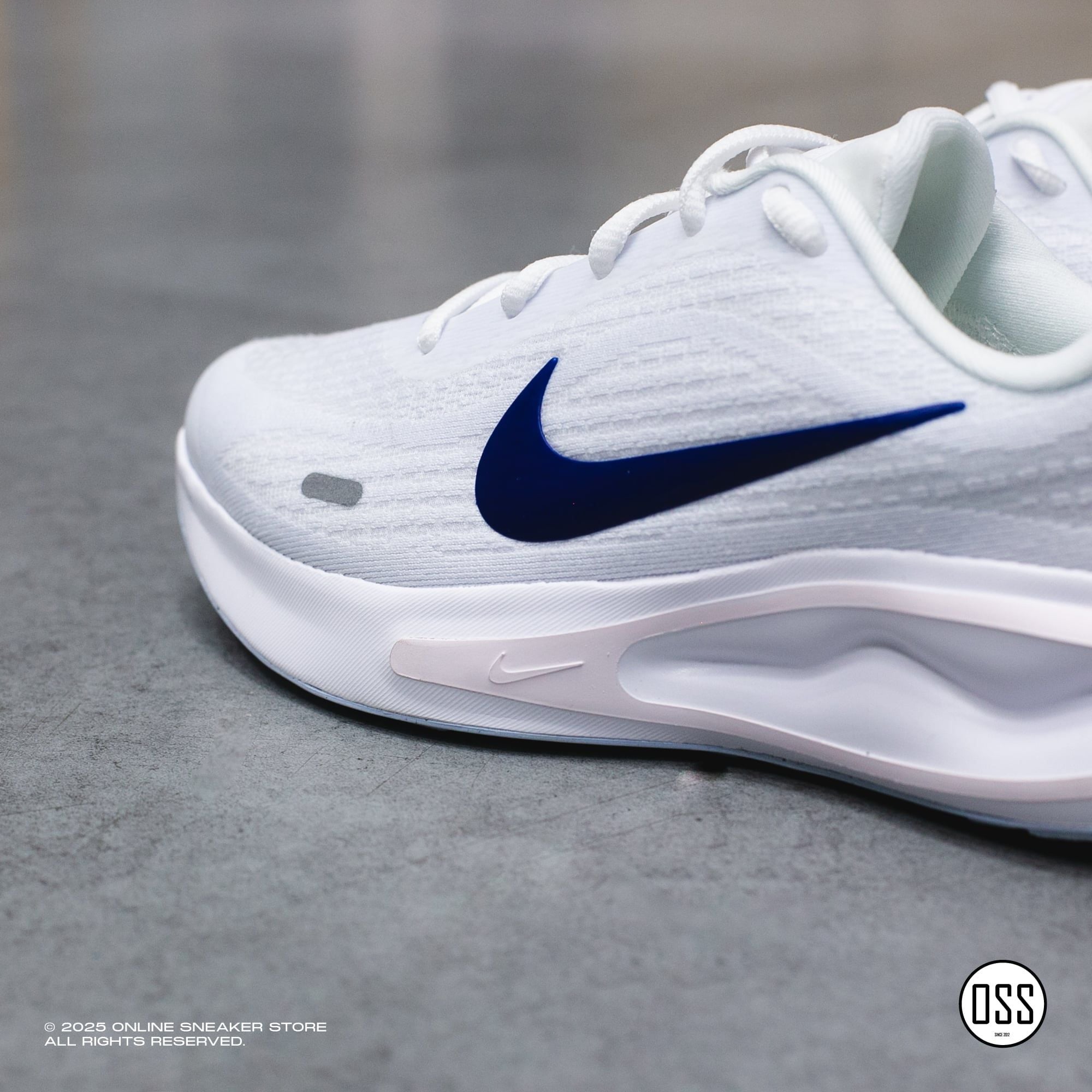  Nike Journey Run - White / Hydrogen Blue 