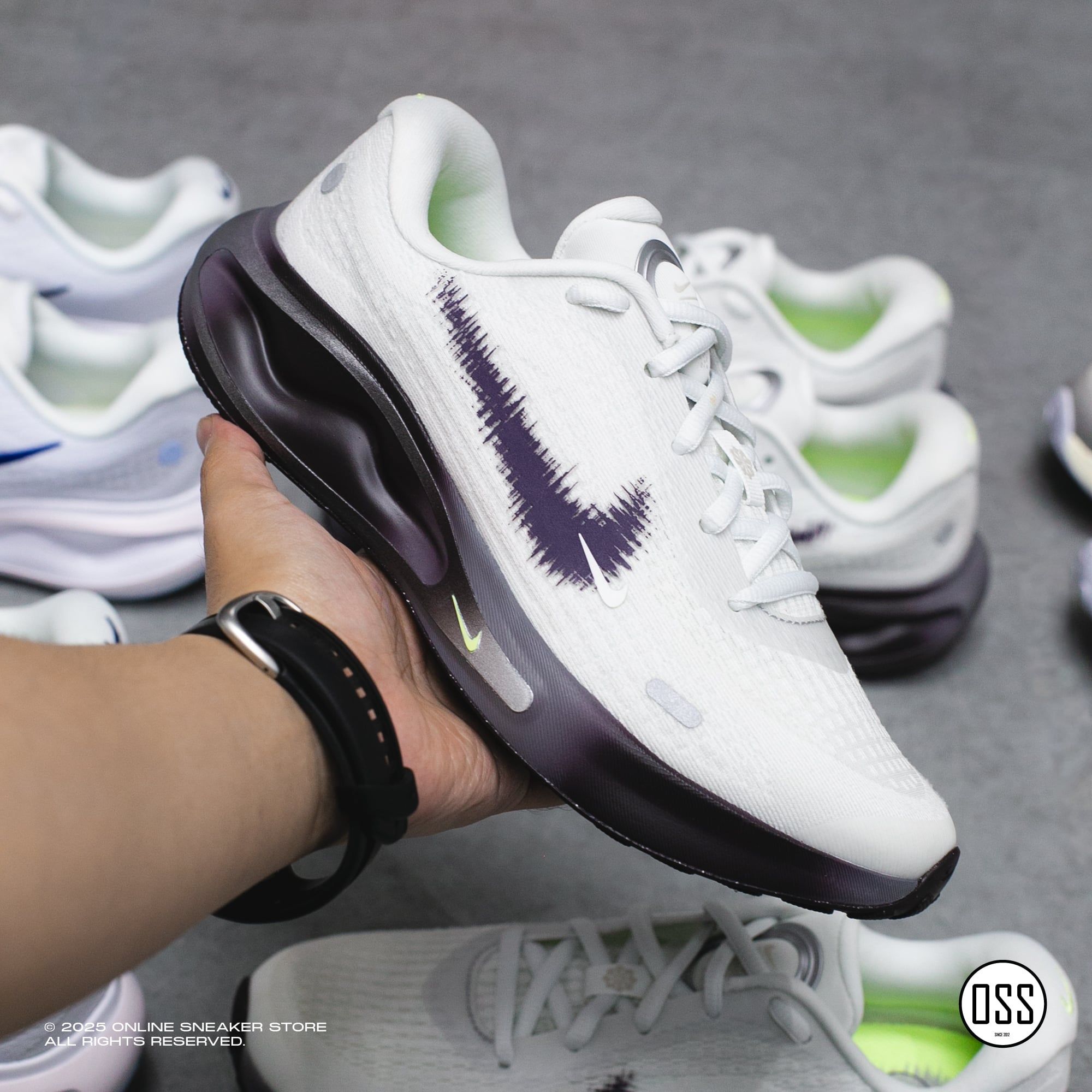  Nike Journey Run - Peak White / Dark Purple 