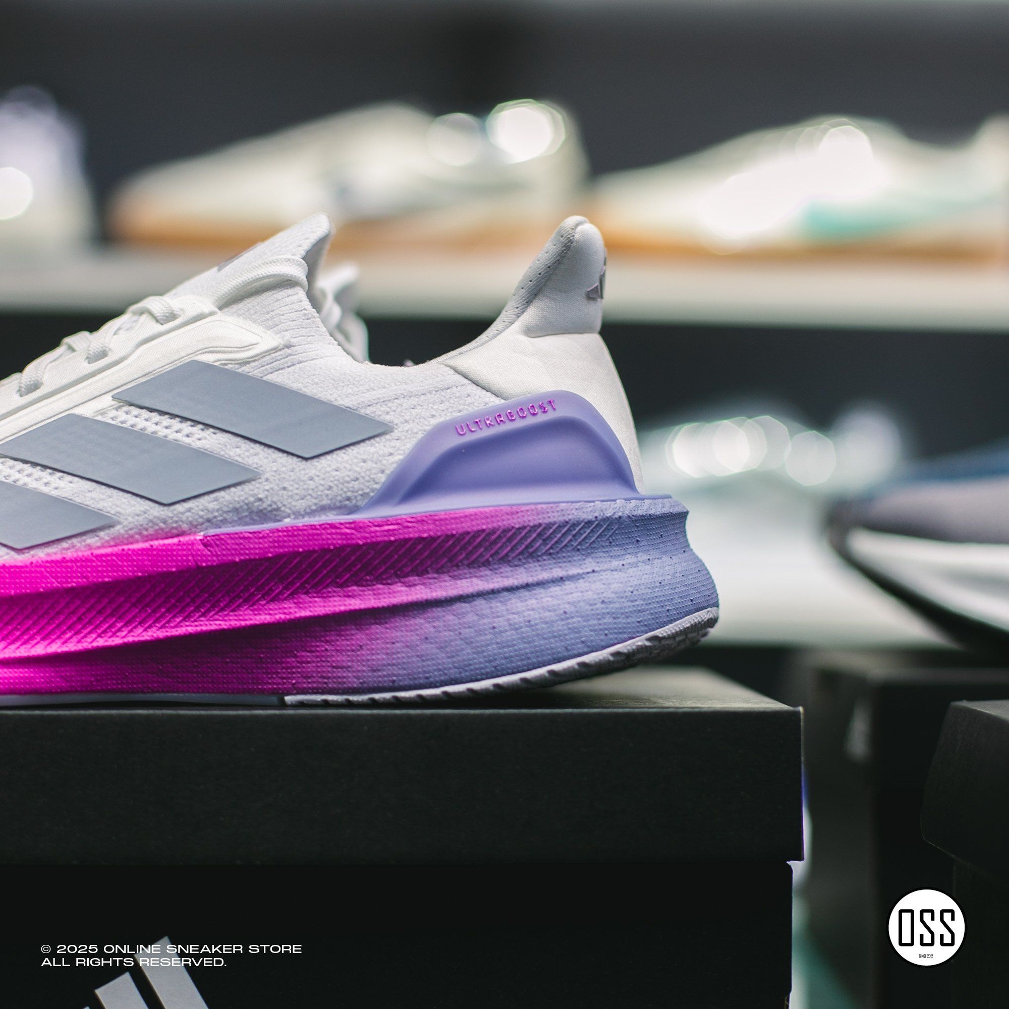  adidas UltraBOOST 5X - Halo Silver / Lucid Red 