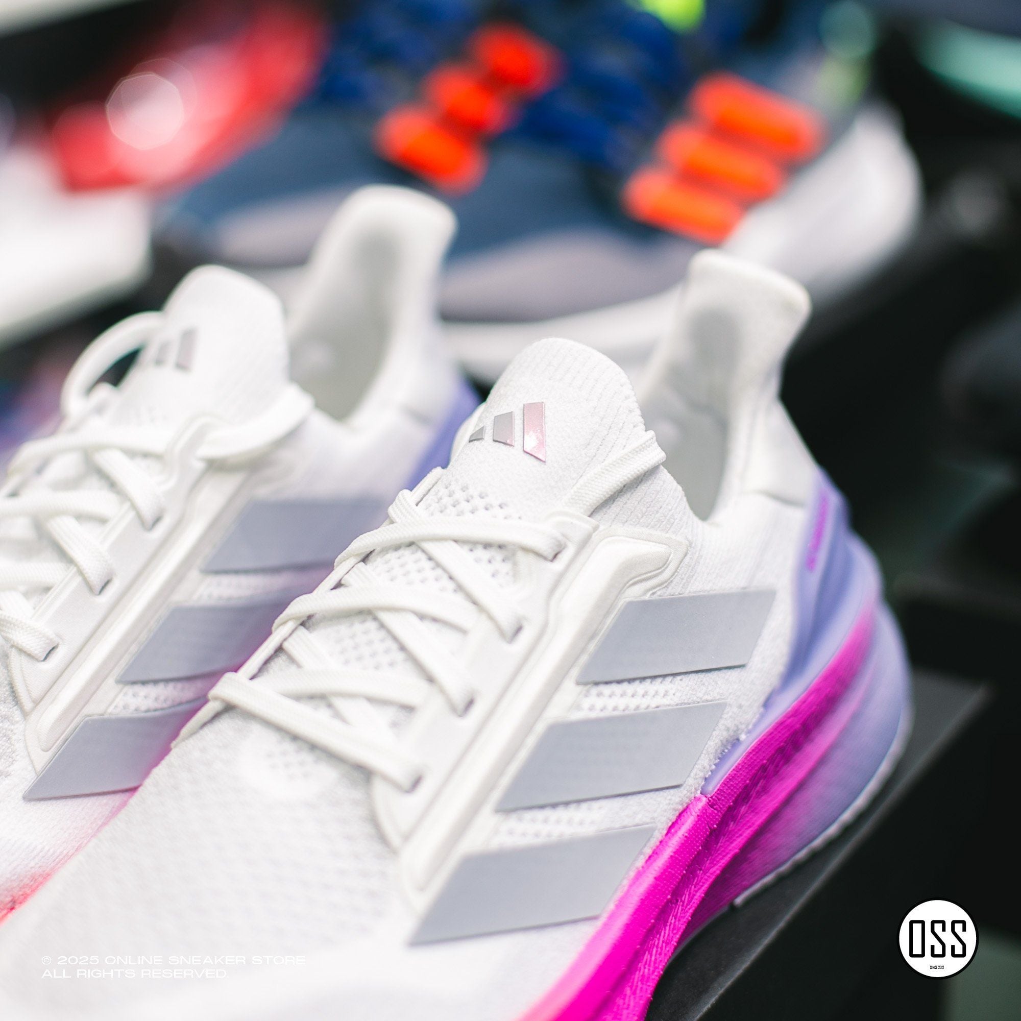  adidas UltraBOOST 5X - Halo Silver / Lucid Red 