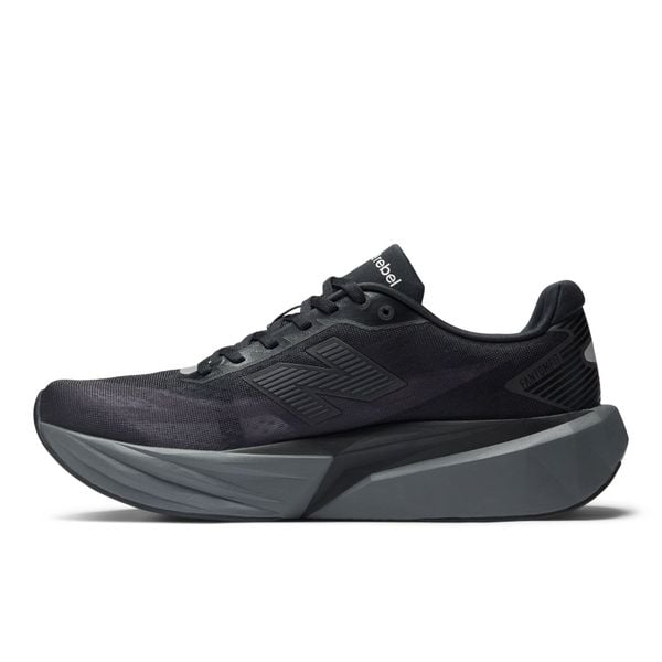  New Balance FuelCell Rebel v5 - Black / Castlerock / Silver Metallic 